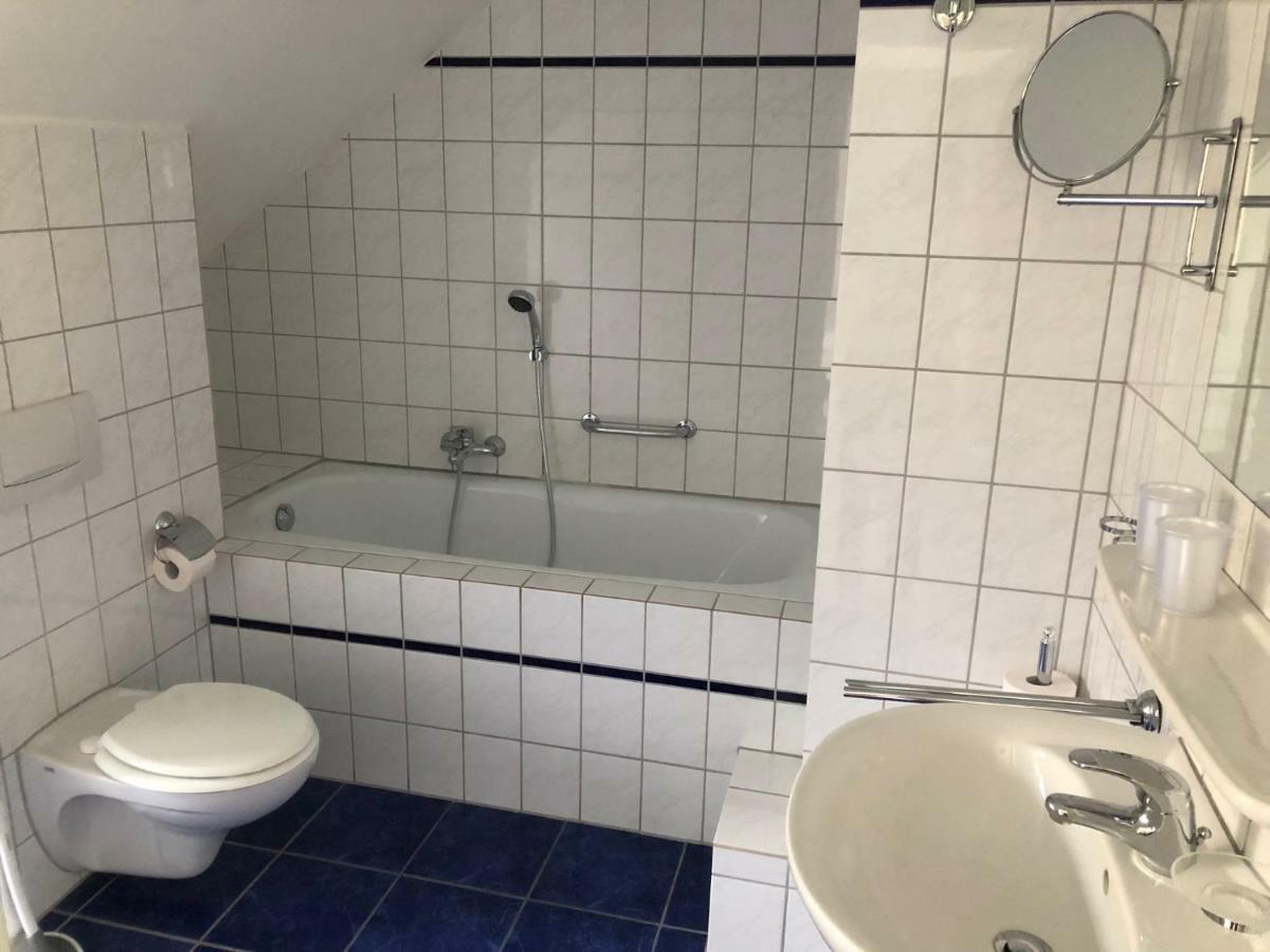 Eifeltime - Ferienwohnung Bad Munstereifel Bagian luar foto