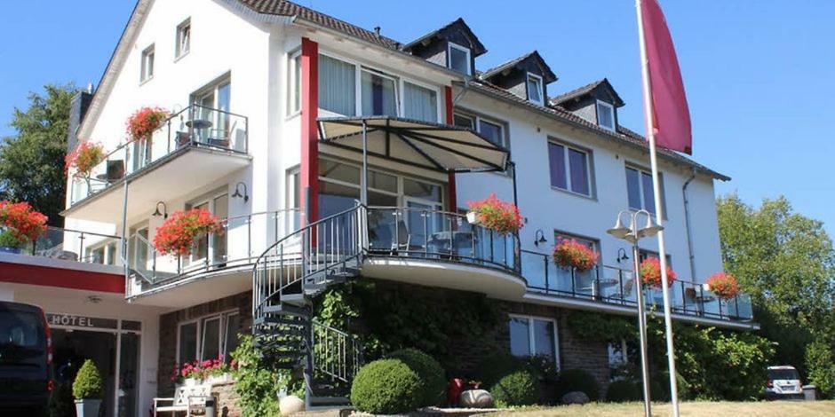 Eifeltime - Ferienwohnung Bad Munstereifel Bagian luar foto